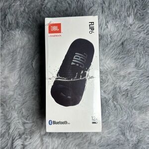JBL Flip 6 Portable Speaker